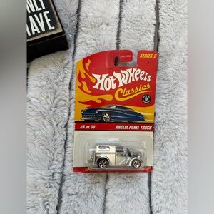 Hot Wheels Classics Silver Anglia Panel Truck